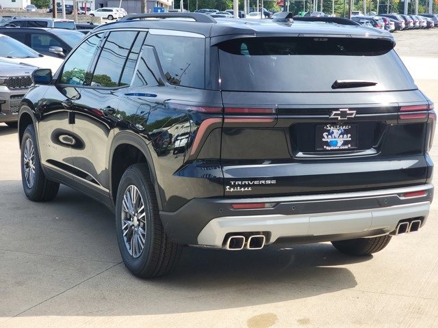 2026 Chevrolet Traverse photo 6