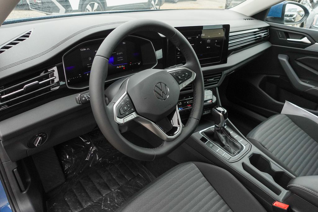 2025 Volkswagen Jetta 1.5T S photo 7