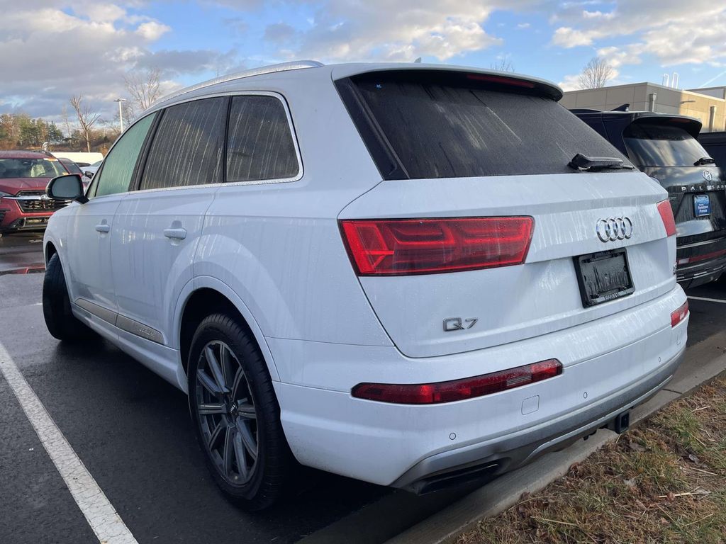 2018 Audi Q7 Prestige photo 3