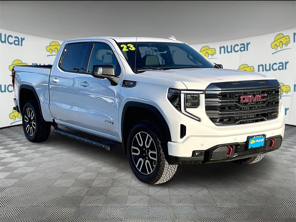 2023 GMC Sierra 1500 AT4's photo