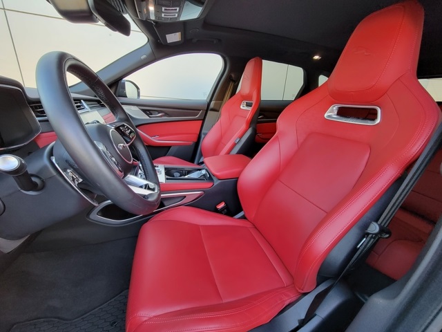 2025 Jaguar F-PACE R-Dynamic S photo 16