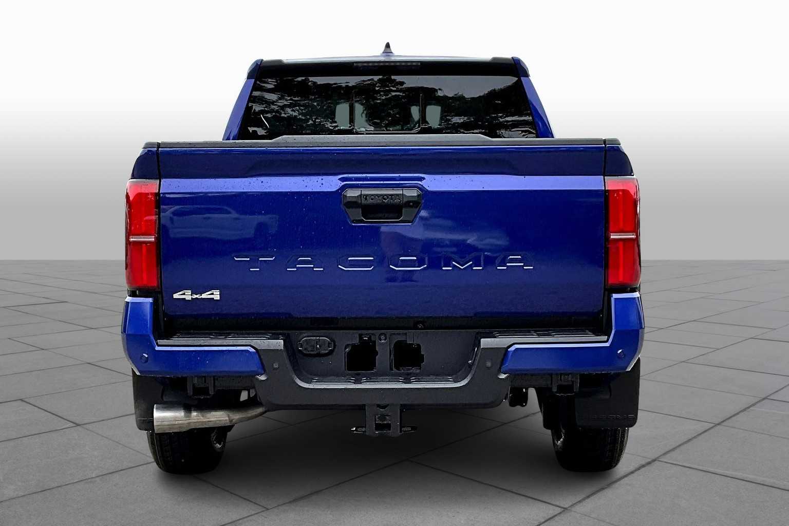 2025 Toyota Tacoma SR5 4x4 Double Cab photo 4