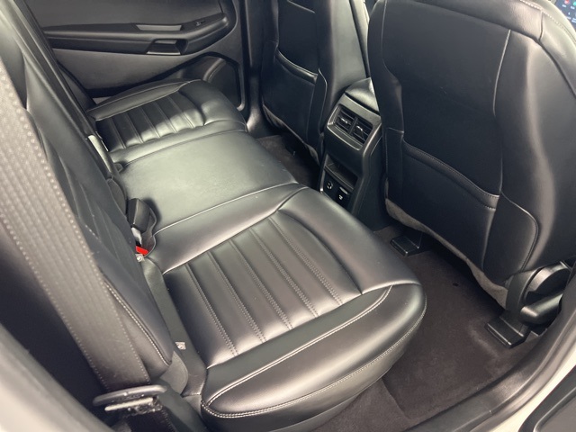 2022 Ford Edge SEL photo 22