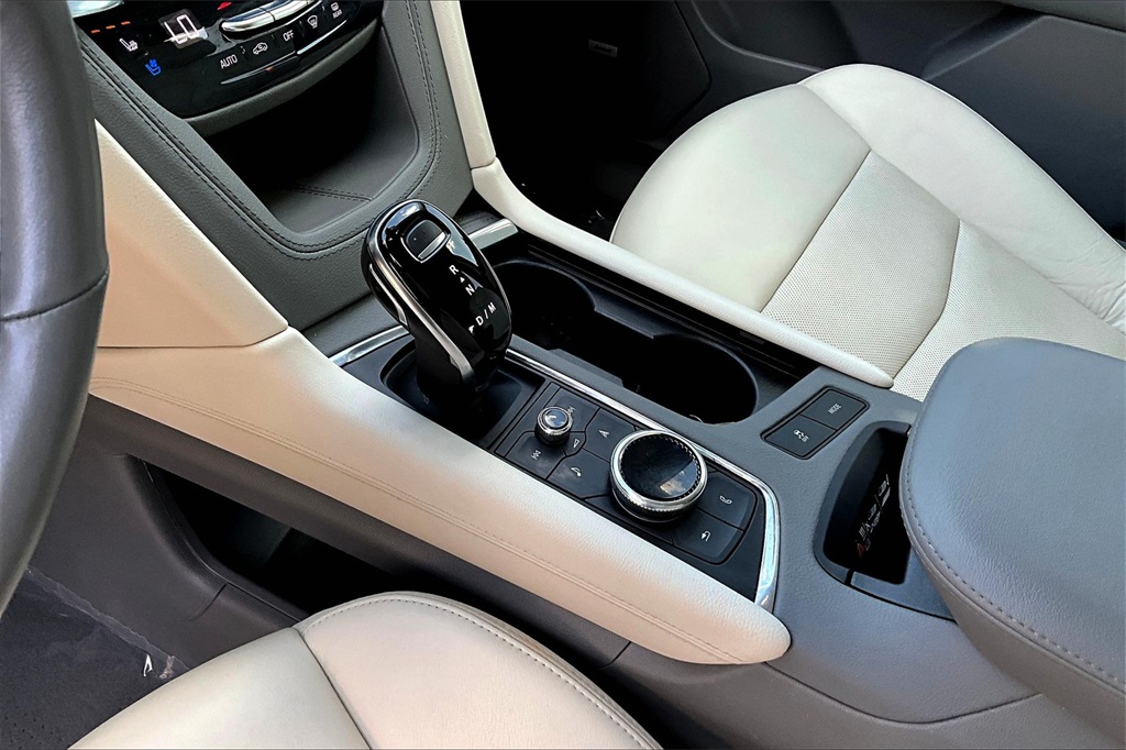2020 Cadillac XT6 Premium Luxury photo 18