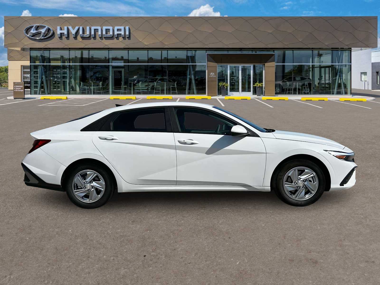 2025 Hyundai Elantra SE photo 5
