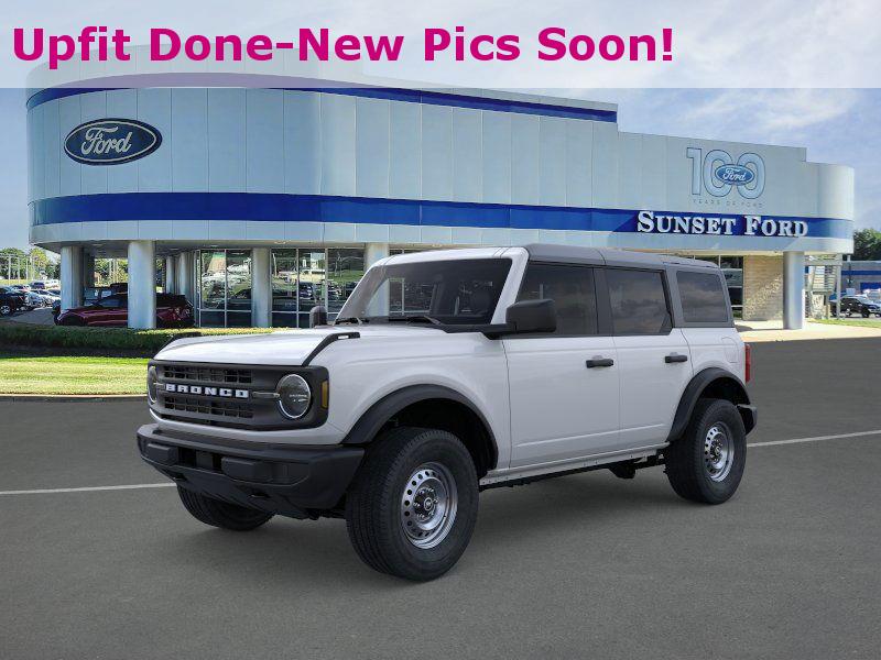 2025 Ford Bronco 4-Door Base's photo