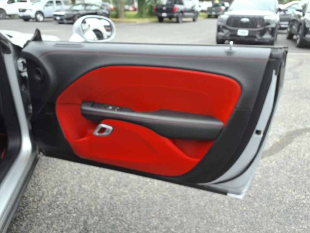 2022 Dodge Challenger R/T Scat Pack photo 11