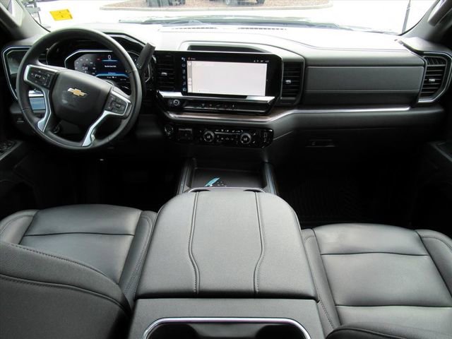 2024 Chevrolet Silverado 2500HD LT photo 11