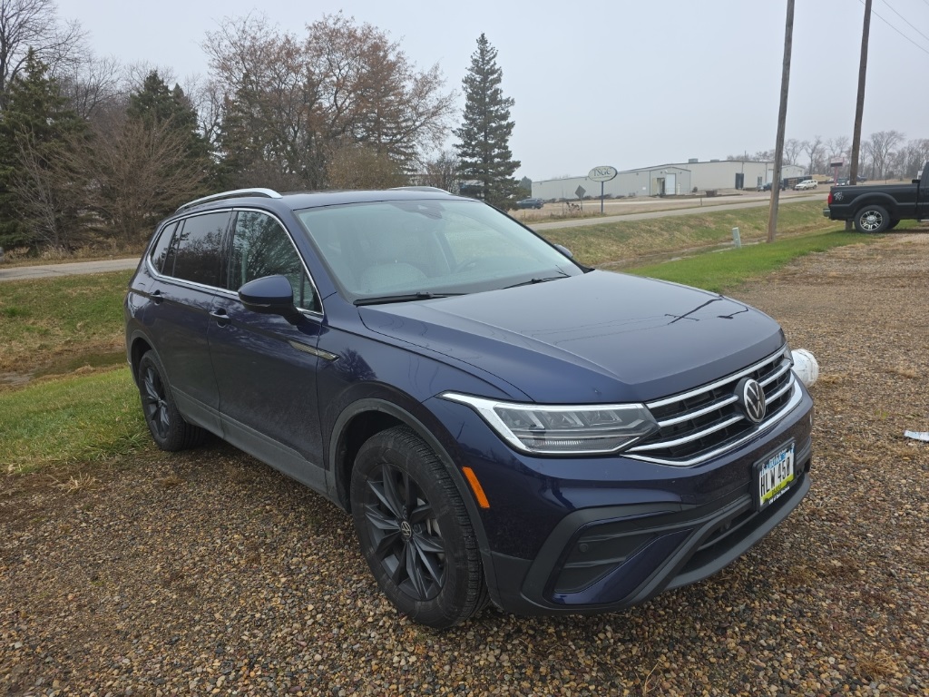 2022 Volkswagen Tiguan SE photo 4