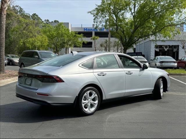 2025 Honda Accord 1.5T LX photo 5