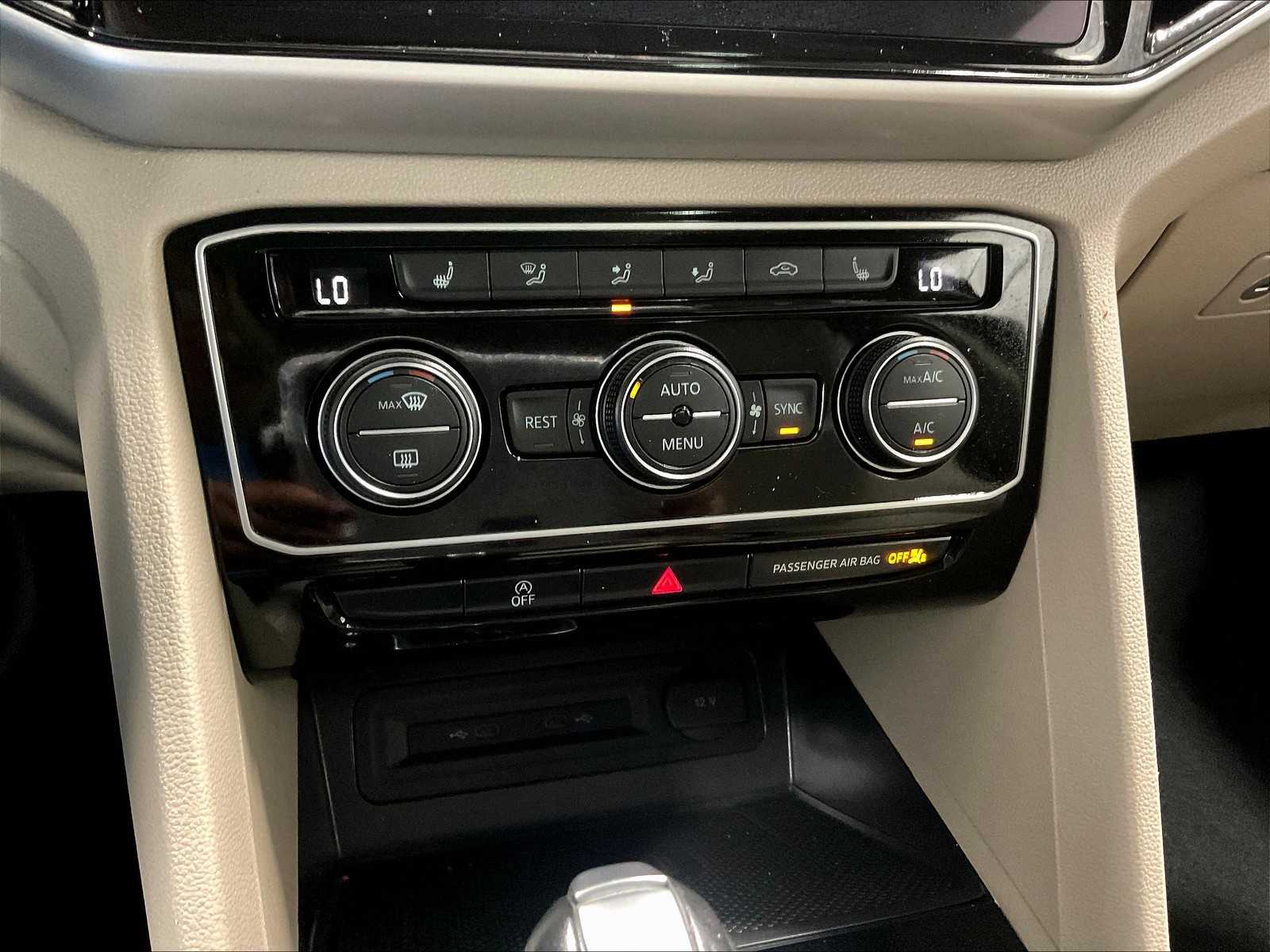 2022 Volkswagen Atlas V6 SE Technology photo 23