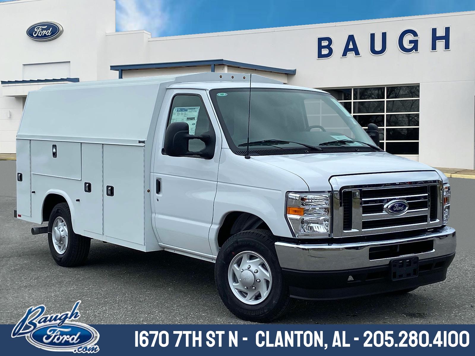 2025 Ford E-Series Cutaway Base's photo