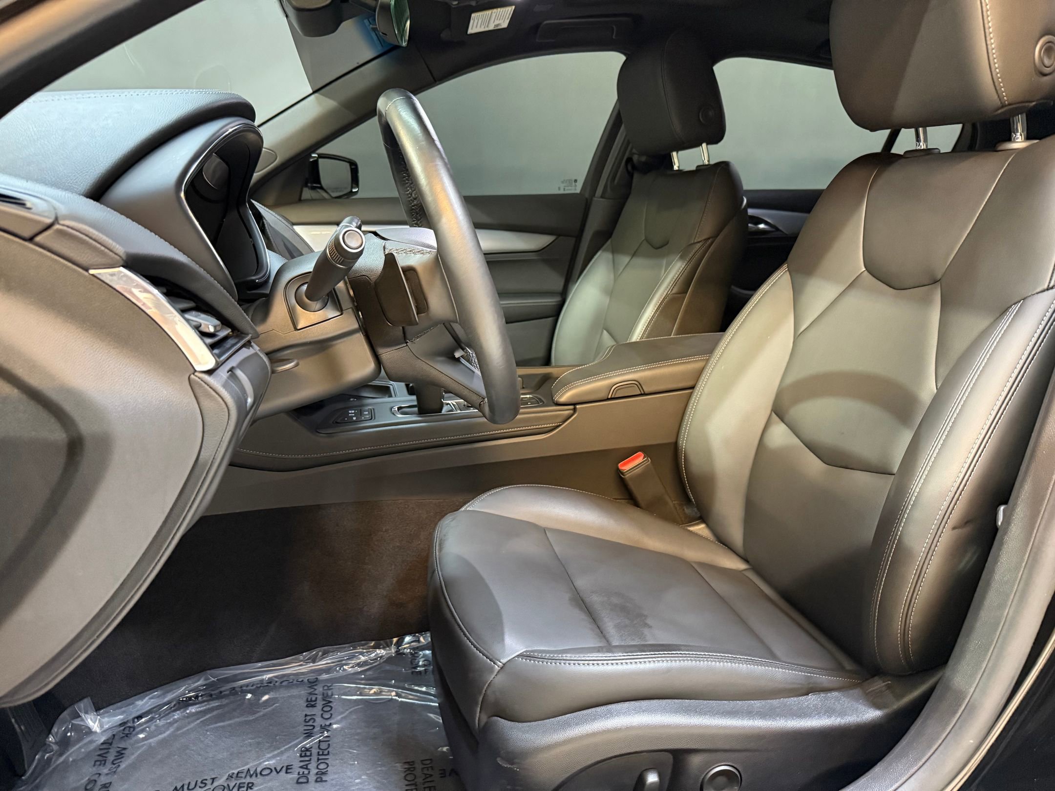 2024 Cadillac CT5 Luxury photo 4