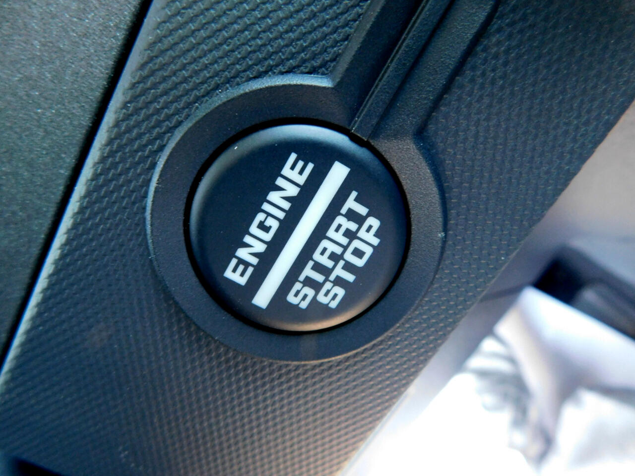 New 2024 Carbonized Gray Metallic Ford Badlands® image 28