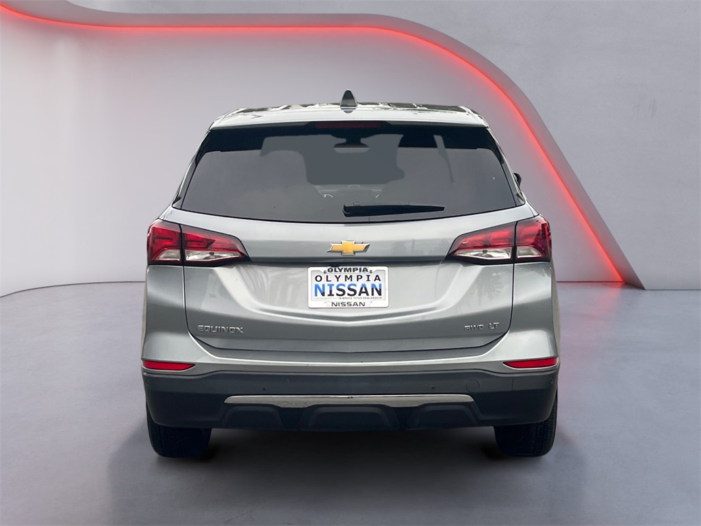 2023 Chevrolet Equinox LT photo 3