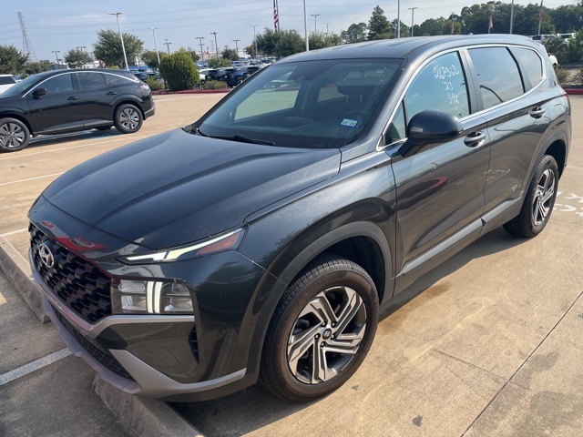 2023 Hyundai Santa Fe SE photo 2