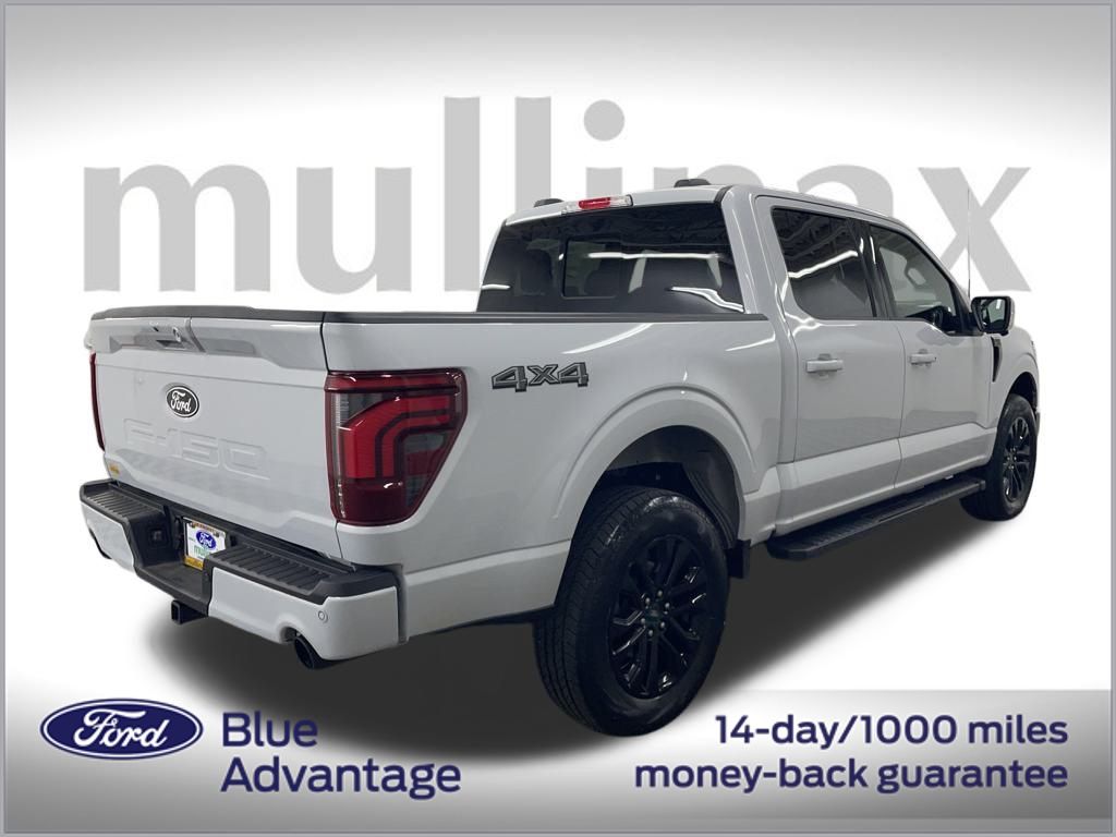 2025 Ford F-150 Lariat photo 3