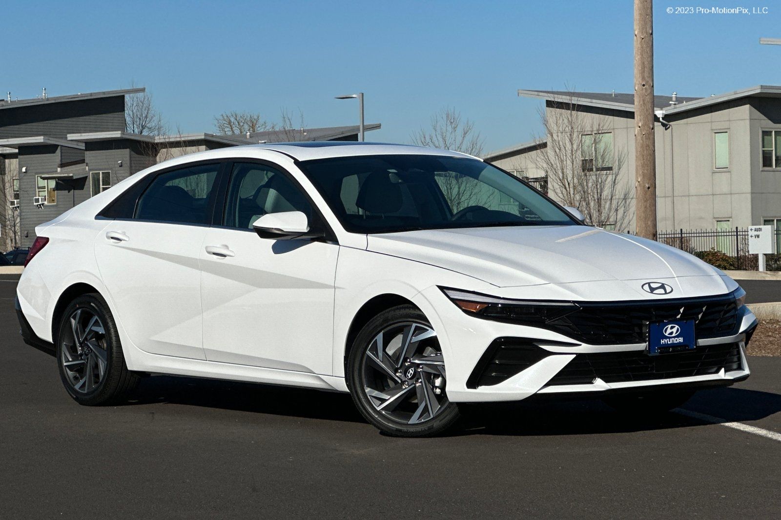 2025 Hyundai Elantra Limited's photo