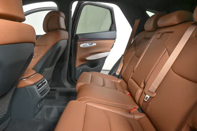 2026 Genesis GV70 2.5T Advanced photo 23