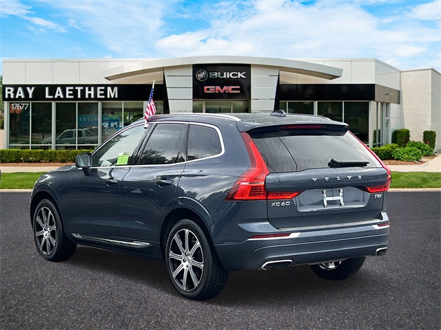 2020 Volvo XC60 T5 Inscription photo 2