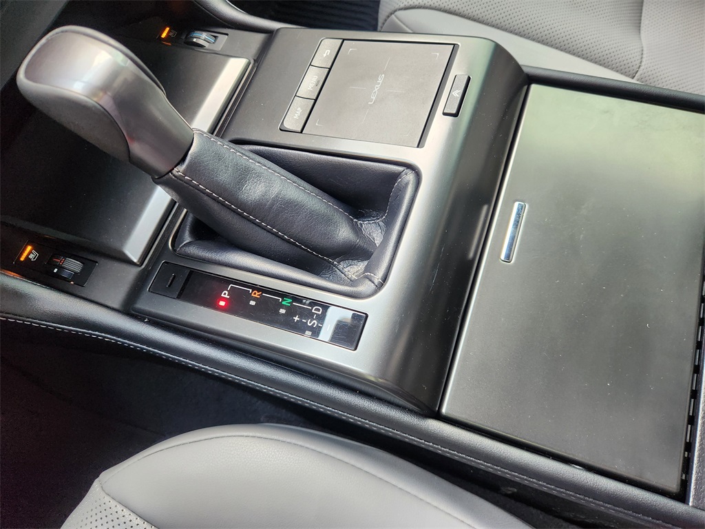 2023 Lexus GX 460 photo 16
