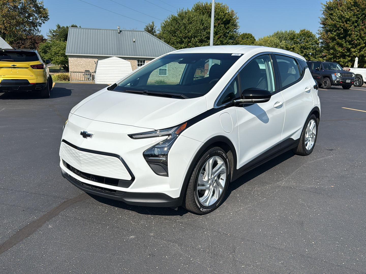 2023 Chevrolet Bolt EV 1LT photo 3