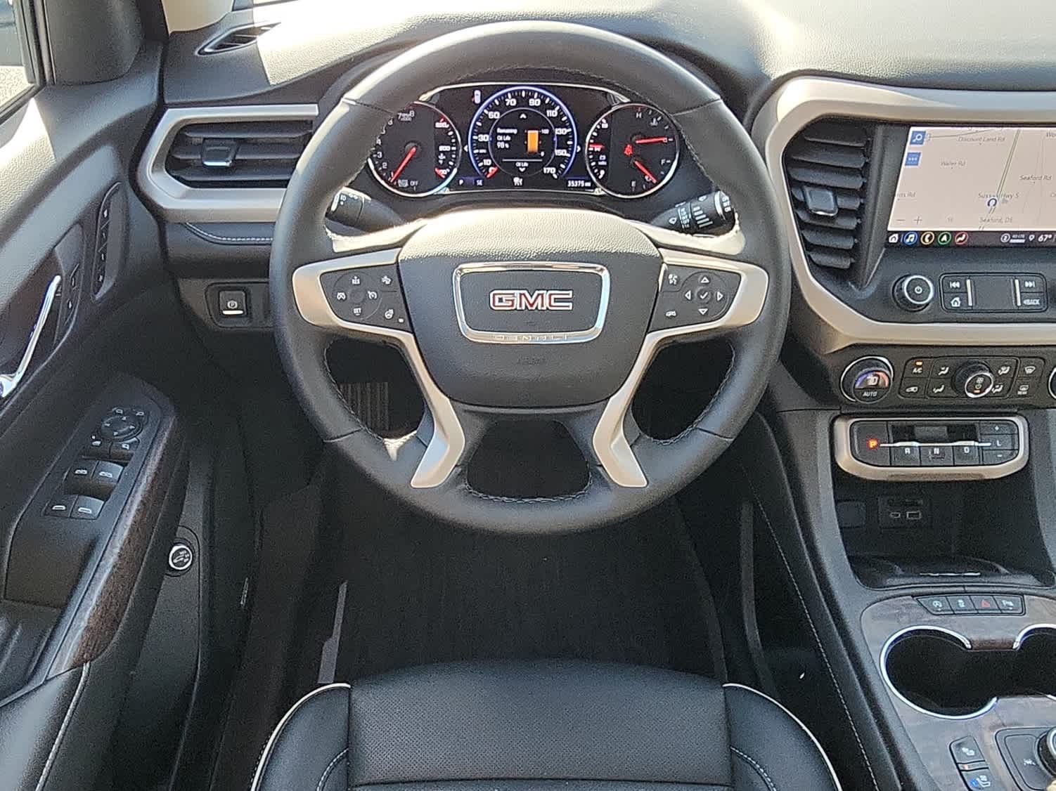 2023 Gmc Acadia Denali photo 10