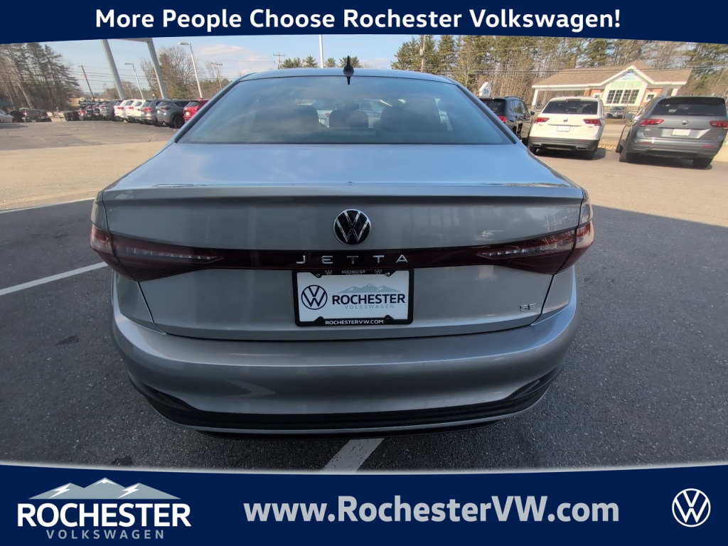 2025 Volkswagen Jetta 1.5T SE photo 5