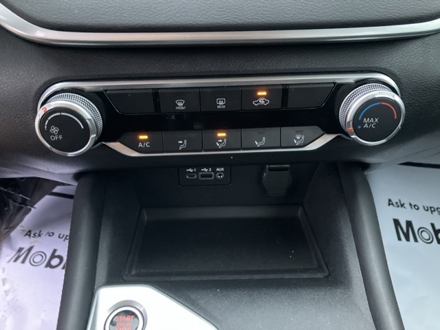 2020 Nissan Altima 2.5 SR photo 26