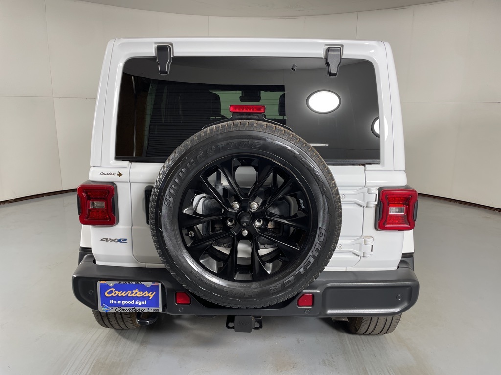 2021 Jeep Wrangler Unlimited Sahara 4xe photo 7