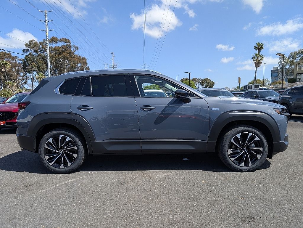 2025 Mazda CX-50 Premium Plus photo 5