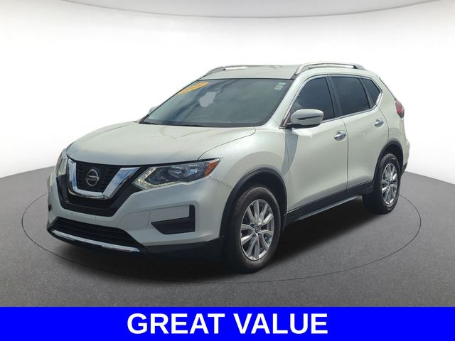 2019 Nissan Rogue SV photo 2
