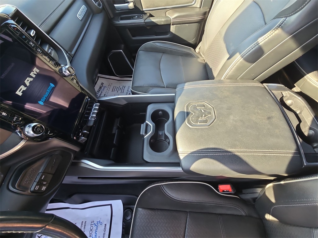 2021 Ram 3500 Laramie photo 14