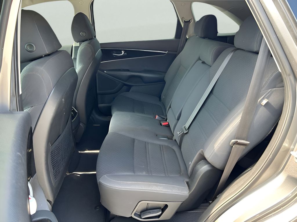 2018 Kia Sorento LX photo 10