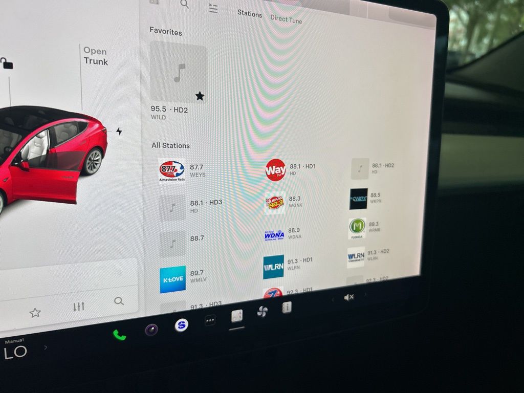 2021 Tesla Model 3 Standard Range Plus photo 34