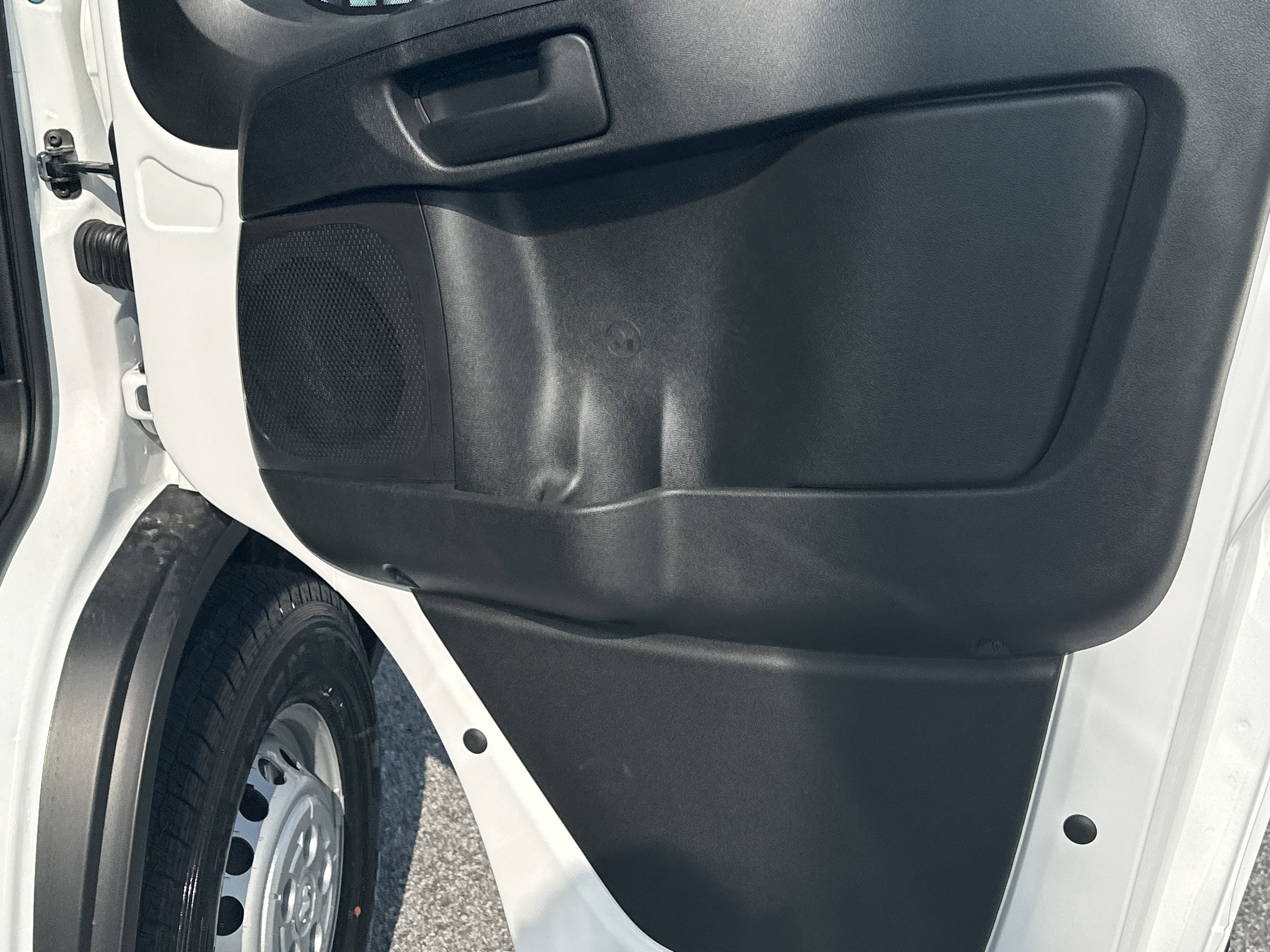 2025 Ram ProMaster 2500 photo 9