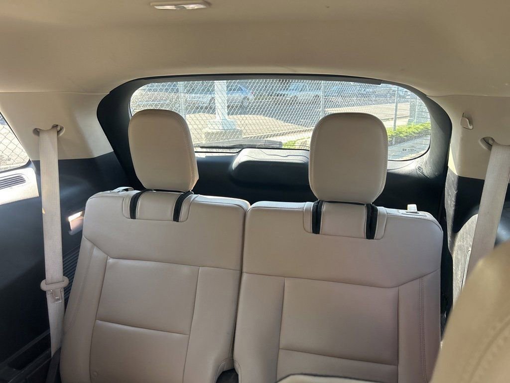 2020 Ford Explorer XLT photo 14