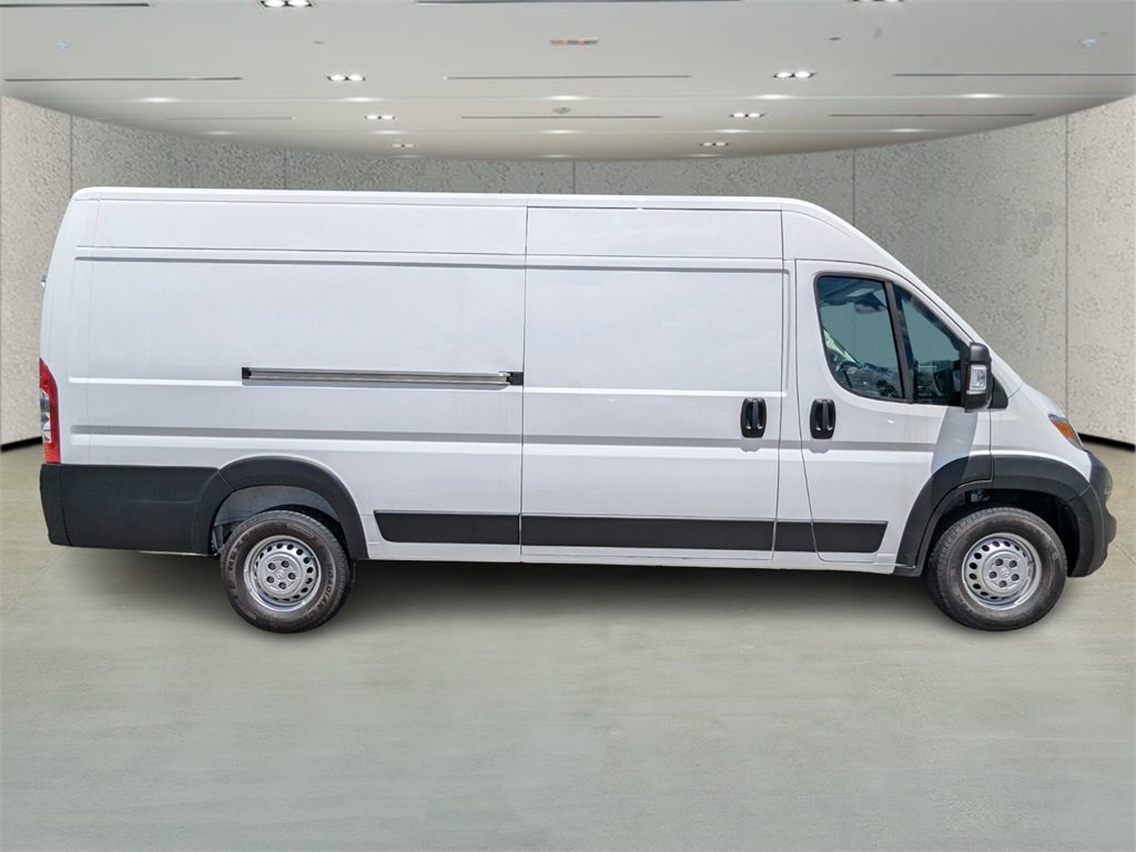 2025 Ram ProMaster 3500 photo 3