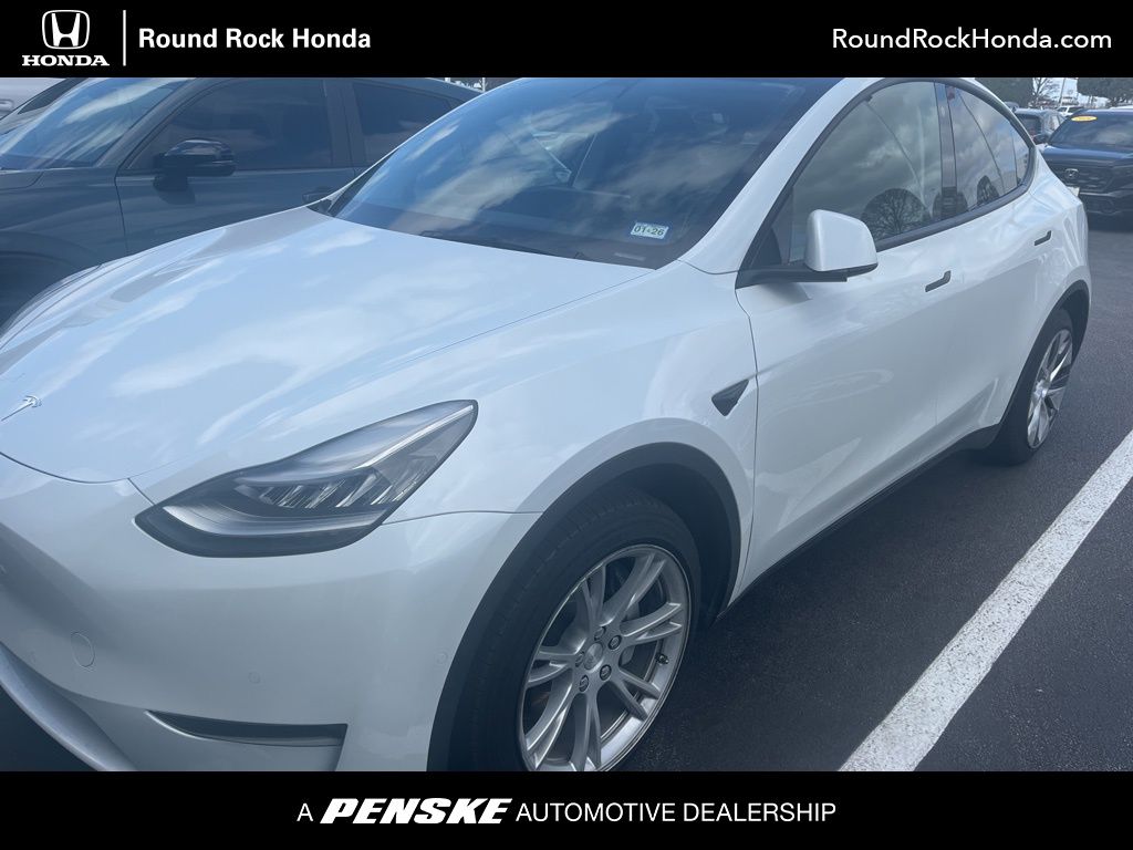 2021 Tesla Model Y Long Range's photo