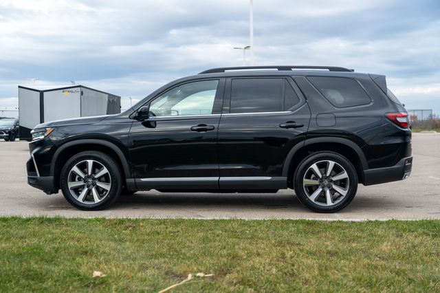 2024 Honda Pilot Elite photo 3