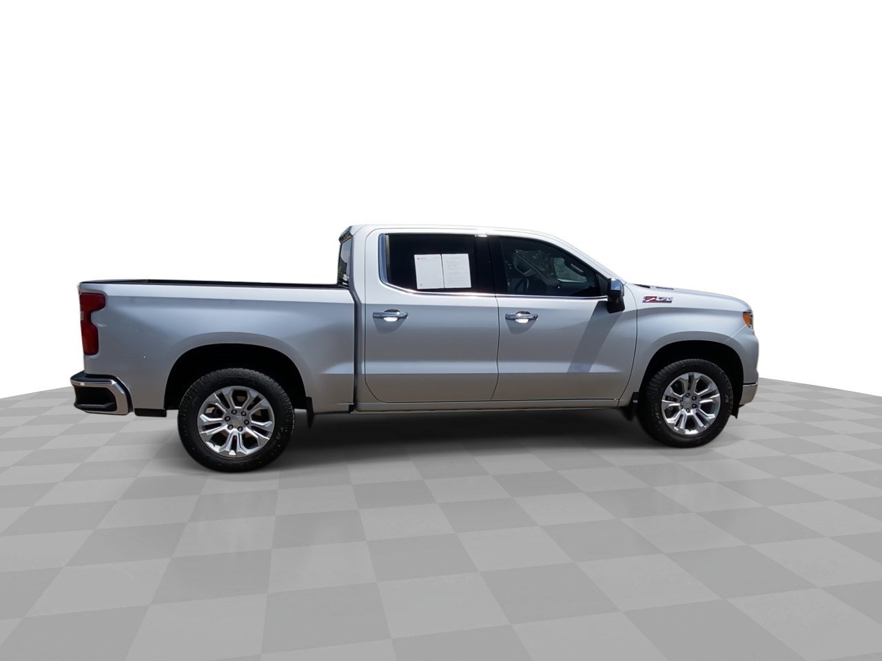 2022 Chevrolet Silverado 1500 LTZ photo 3