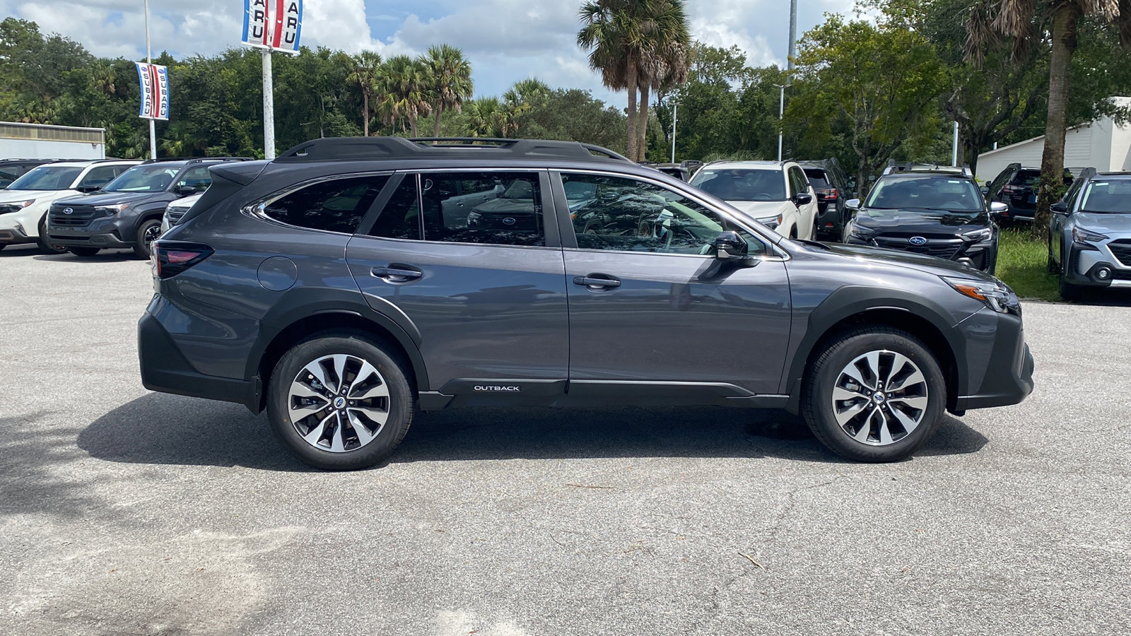 2025 Subaru Outback Limited photo 27