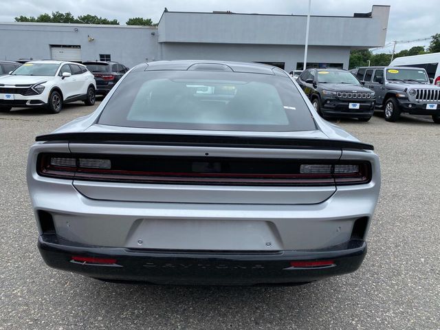 2024 Dodge Charger R/T Scat Pack photo 4