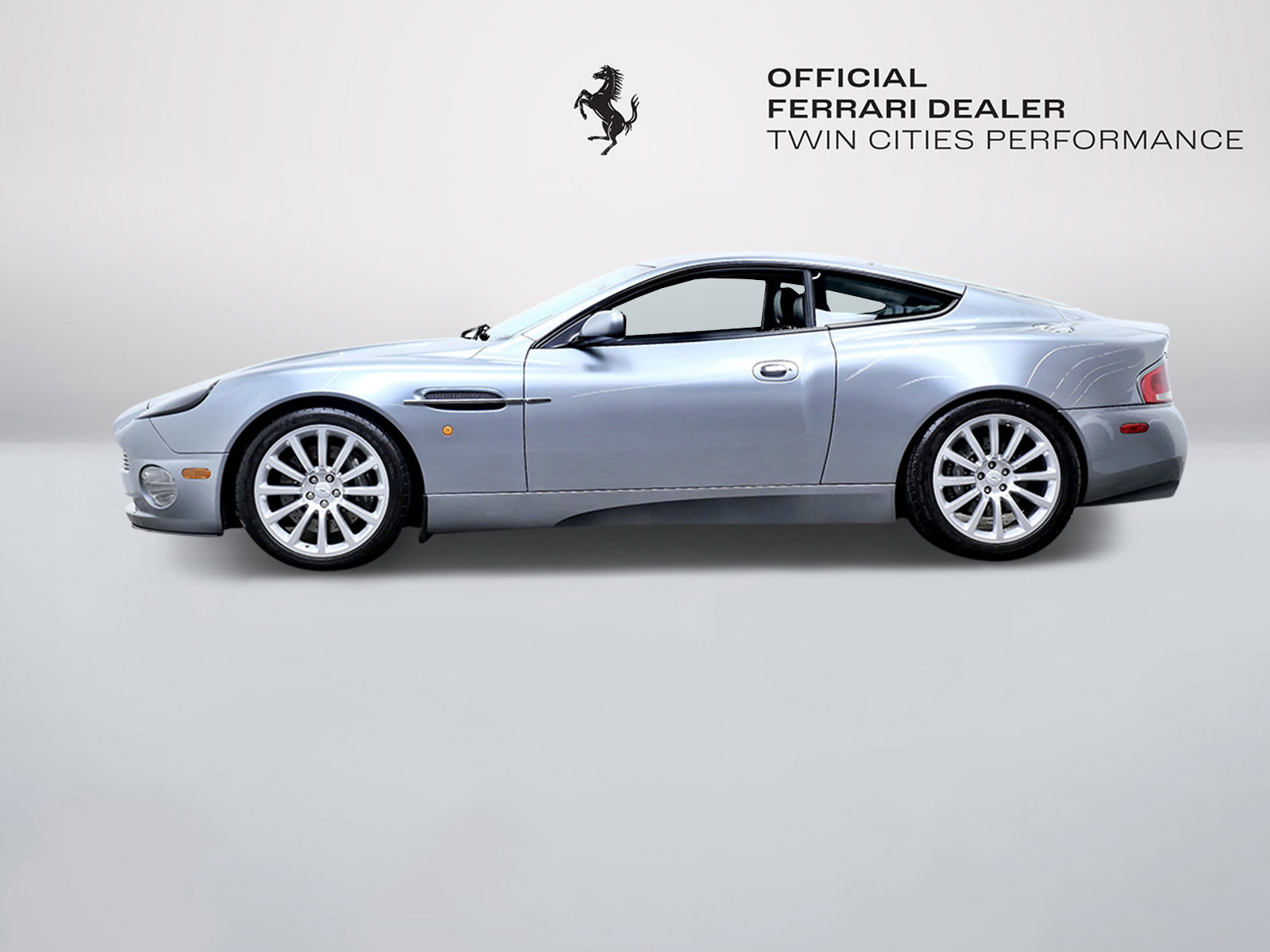 Used 2003 Aston Martin Vanquish Base with VIN SCFAC23343B500685 for sale in Minneapolis, Minnesota