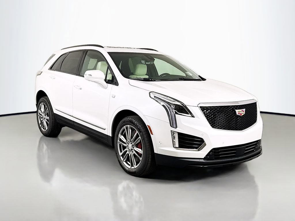 2026 Cadillac XT5 Sport's photo