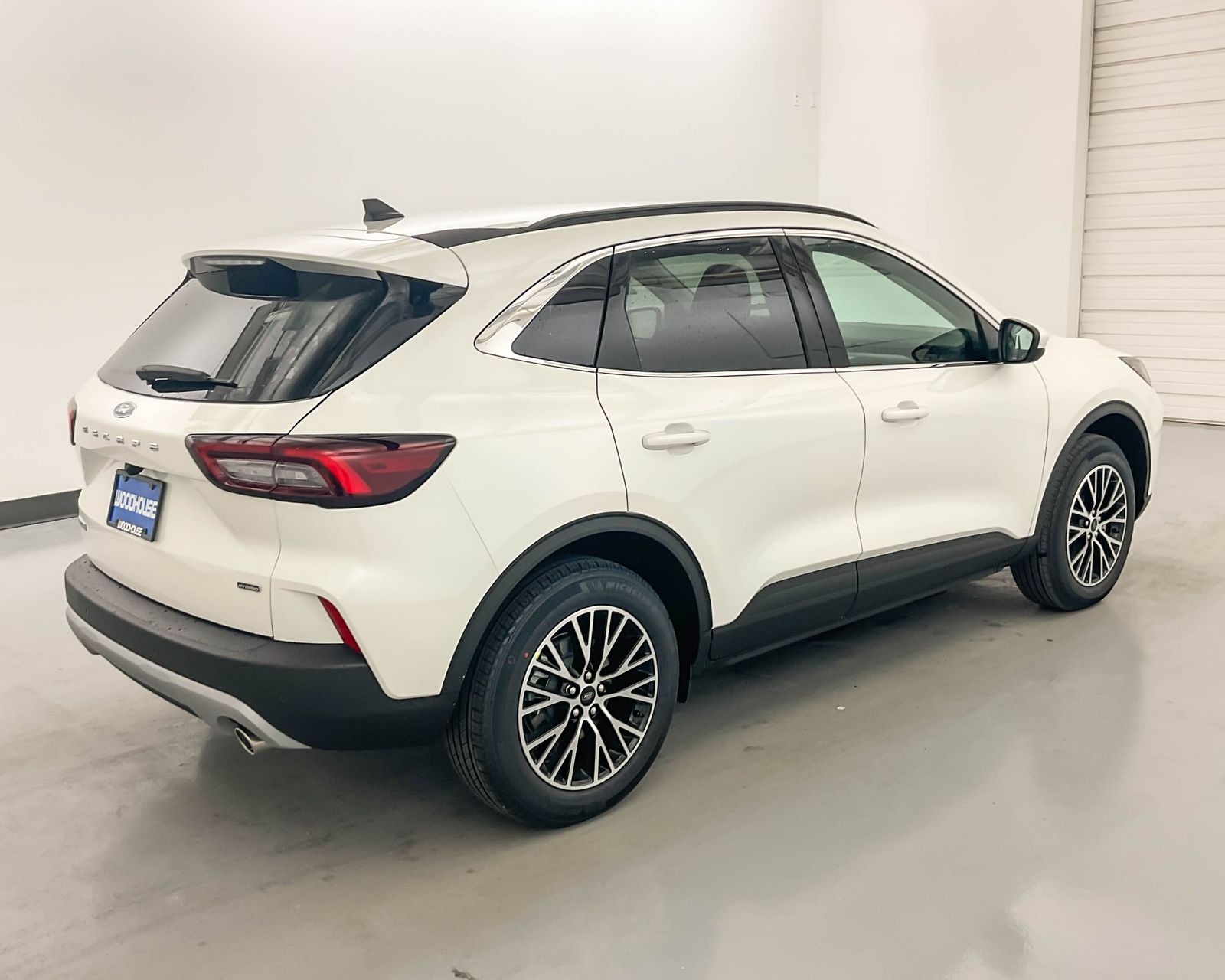 2025 Ford Escape Plug-In Hybrid Sport photo 4