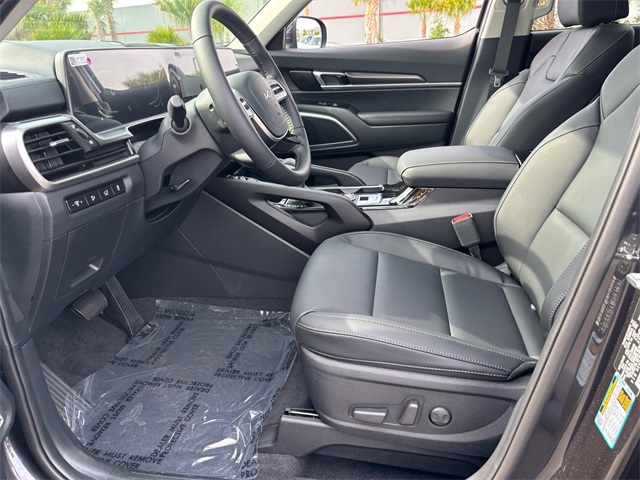 2025 Kia Telluride S photo 4
