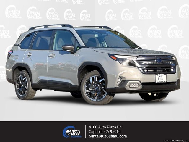 2025 Subaru Forester Premium's photo