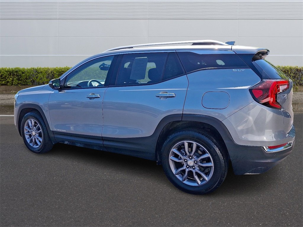 2023 Gmc Terrain SLT photo 3