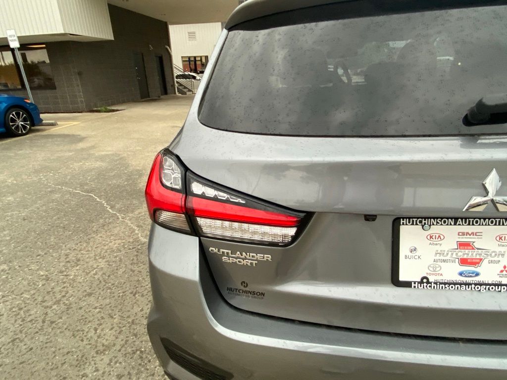 2024 Mitsubishi Outlander Sport ES photo 6